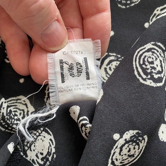 White Stag Women's Black Patterned Long Sleeve Sheer Blouse Size 10 - Picture 7 of 12